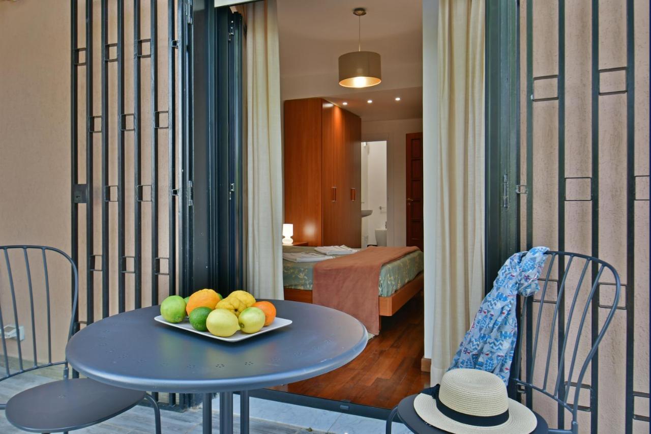 Amaranda B&B CTA Exterior foto