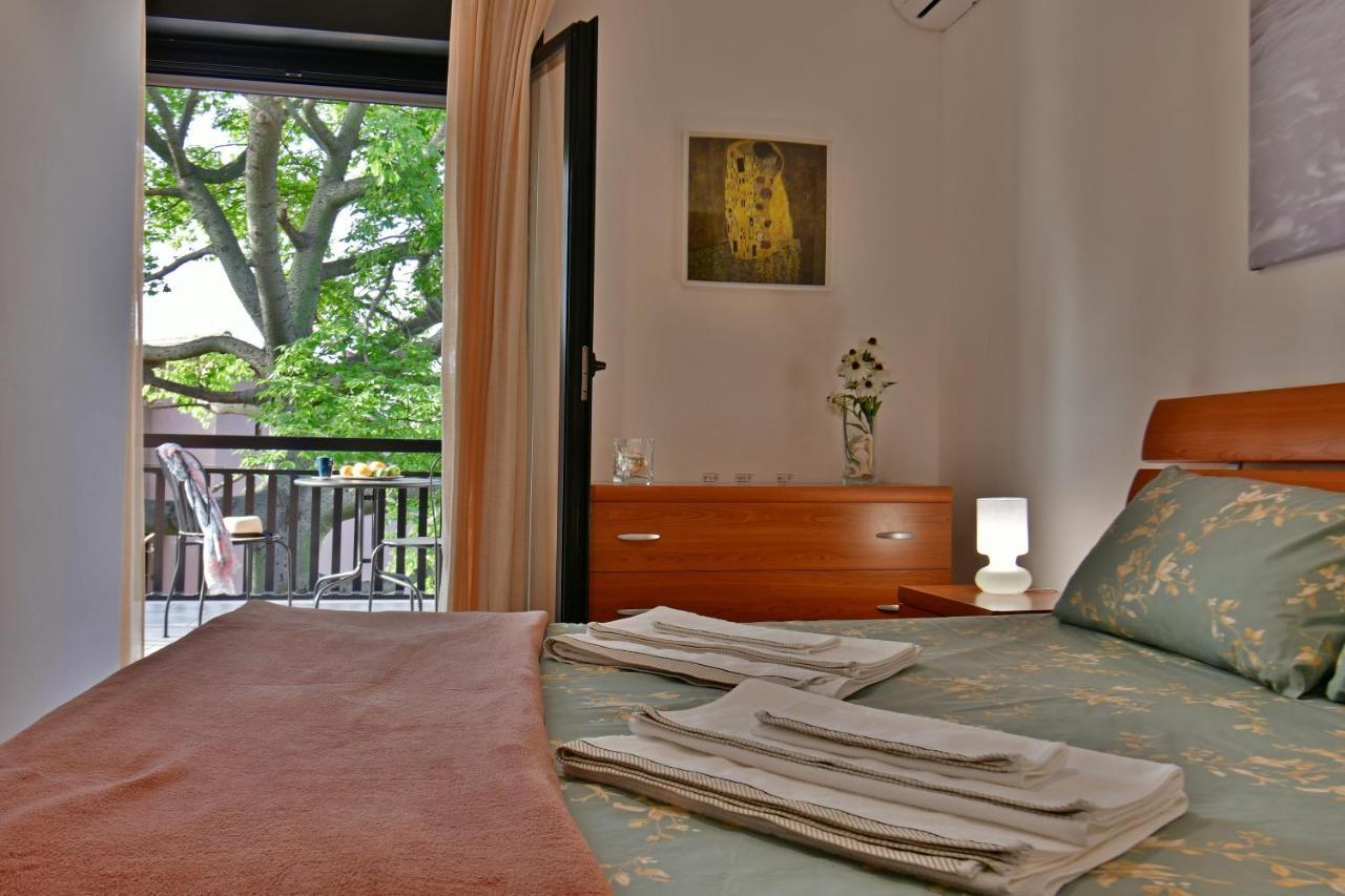 Amaranda B&B CTA Exterior foto